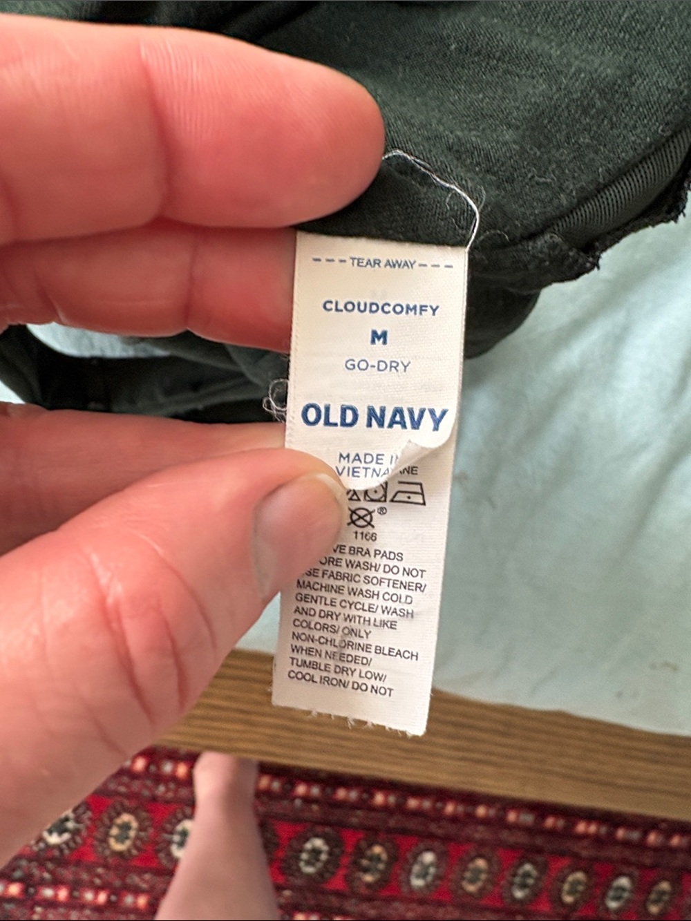 Old Navy Comfy Cloud high neck sports bra - Picture 3 of 5